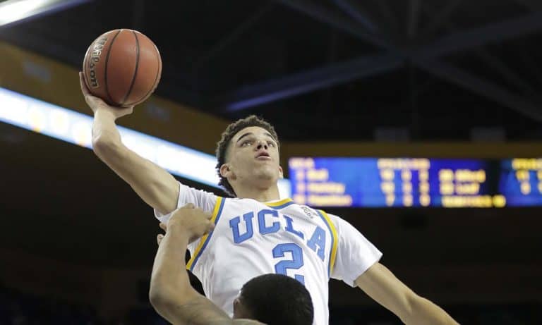 Ncaa Basketball - Lonzo Ball (Ucla)