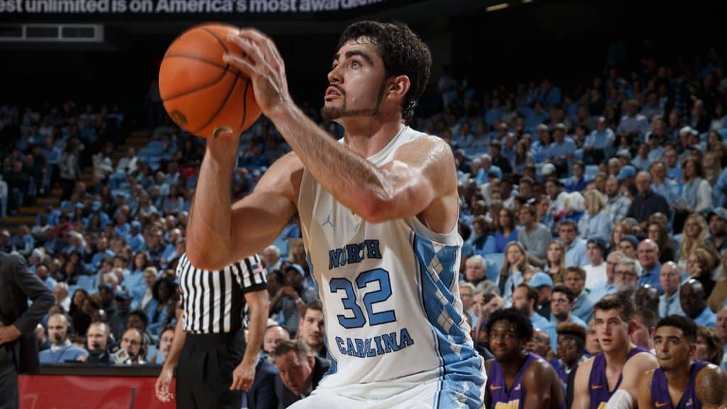 BasketballNcaa - Luke Maye - North Carolina