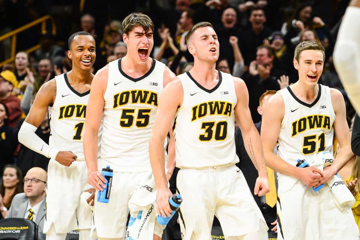 #10 Iowa, occhio alla coppia Cook-Garza