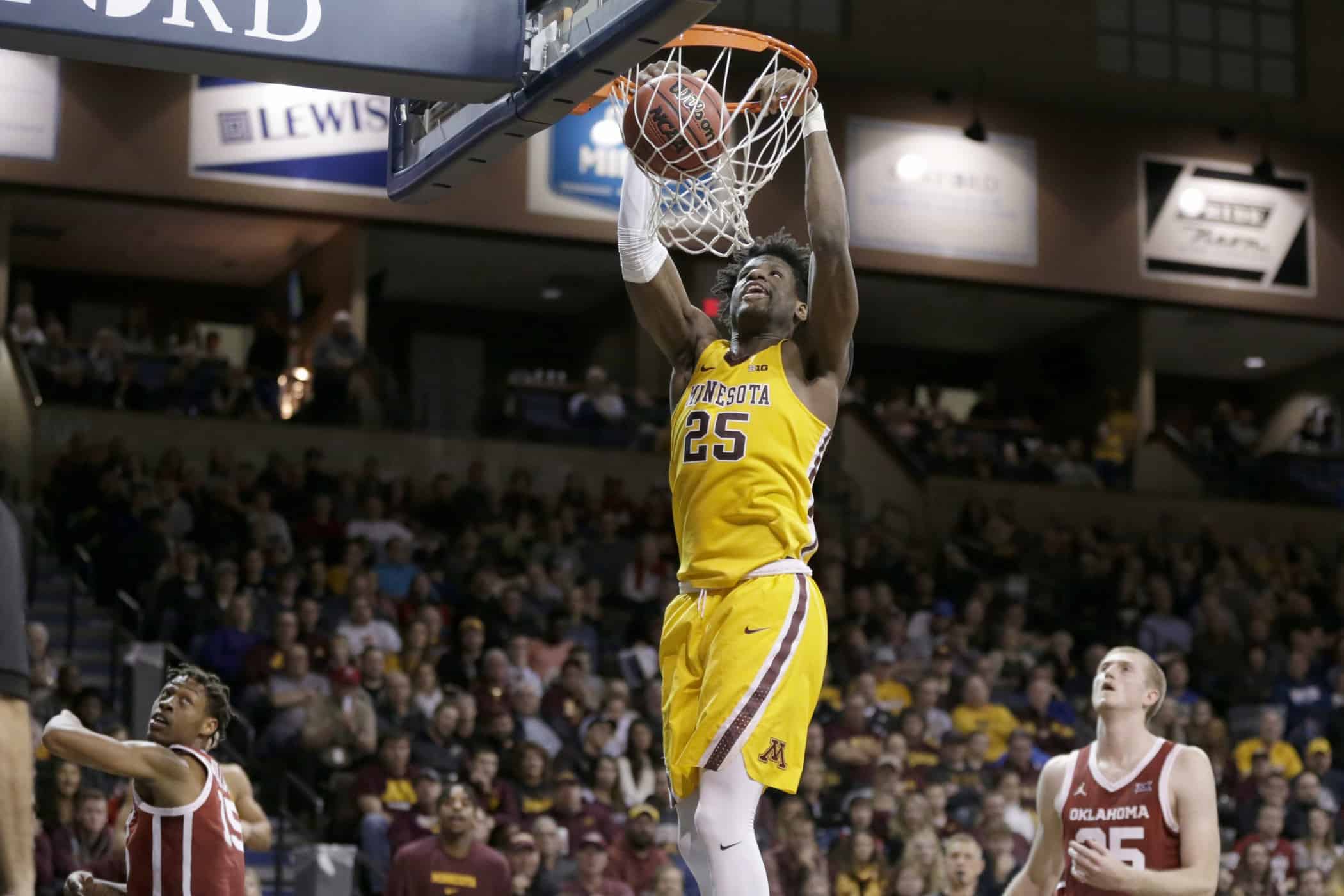 Daniel Oturu, la bella faccia di Minnesota