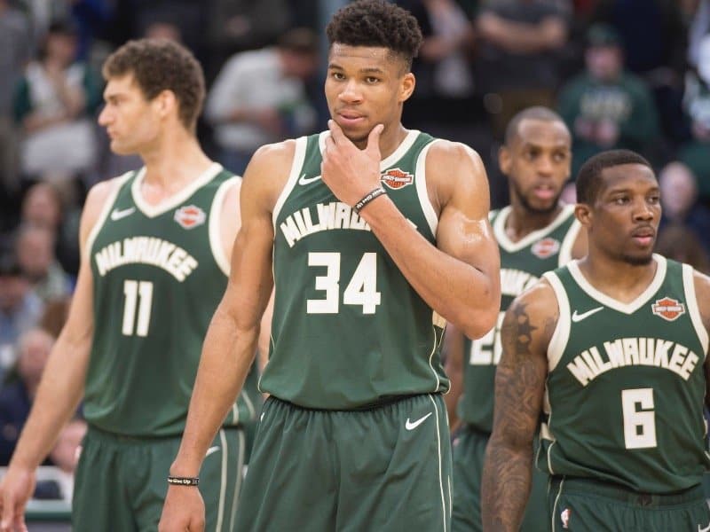 BasketballNcaa - Milwaukke Bucks