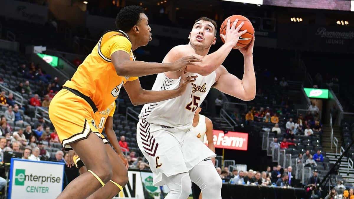 MM 2021 | #8 Loyola-Chicago Ramblers