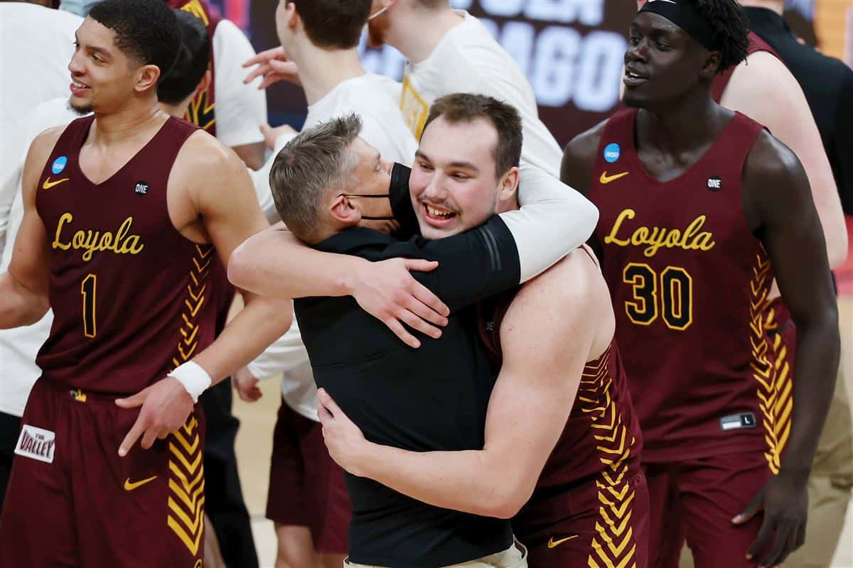 Cameron Krutwig Porter Moser Loyola-Chicago March Madness