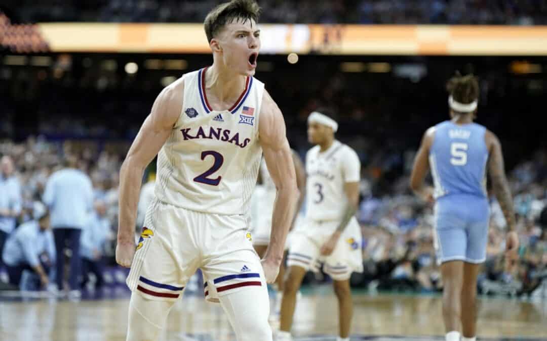 Kansas batte North Carolina ed è campione Ncaa