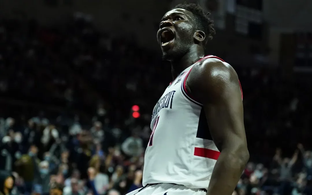 Adama Sanogo, l’orso ballerino di UConn