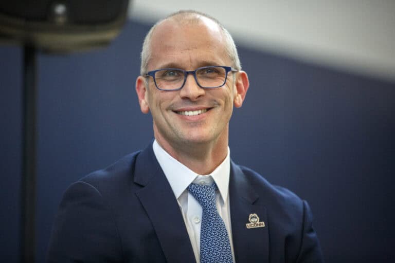 UConn spaventa tutti e Indiana fa sul serio: le ultime dal Transfer Portal